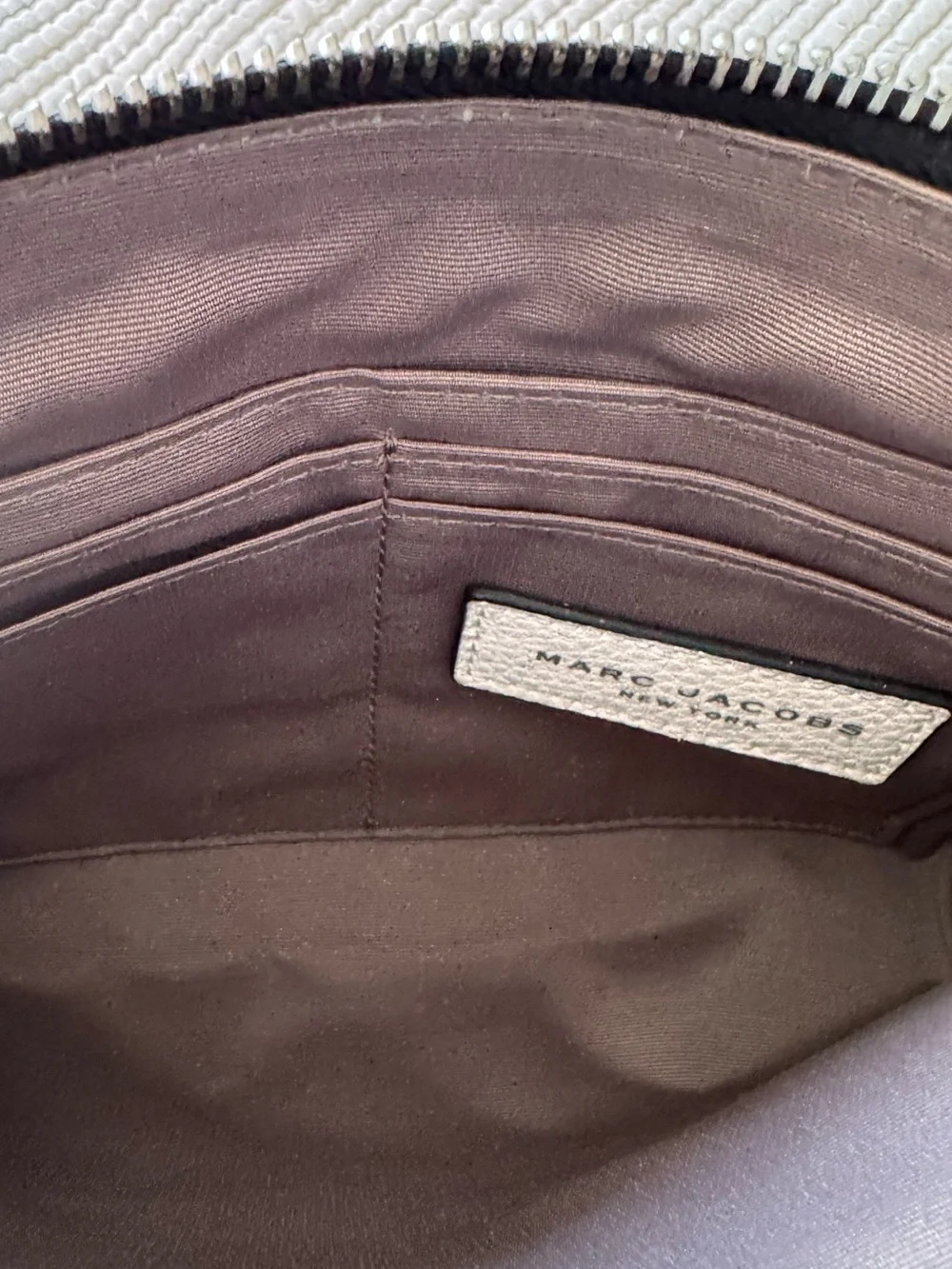 Marc Jacobs Cosmo Leather Crossbody Bag